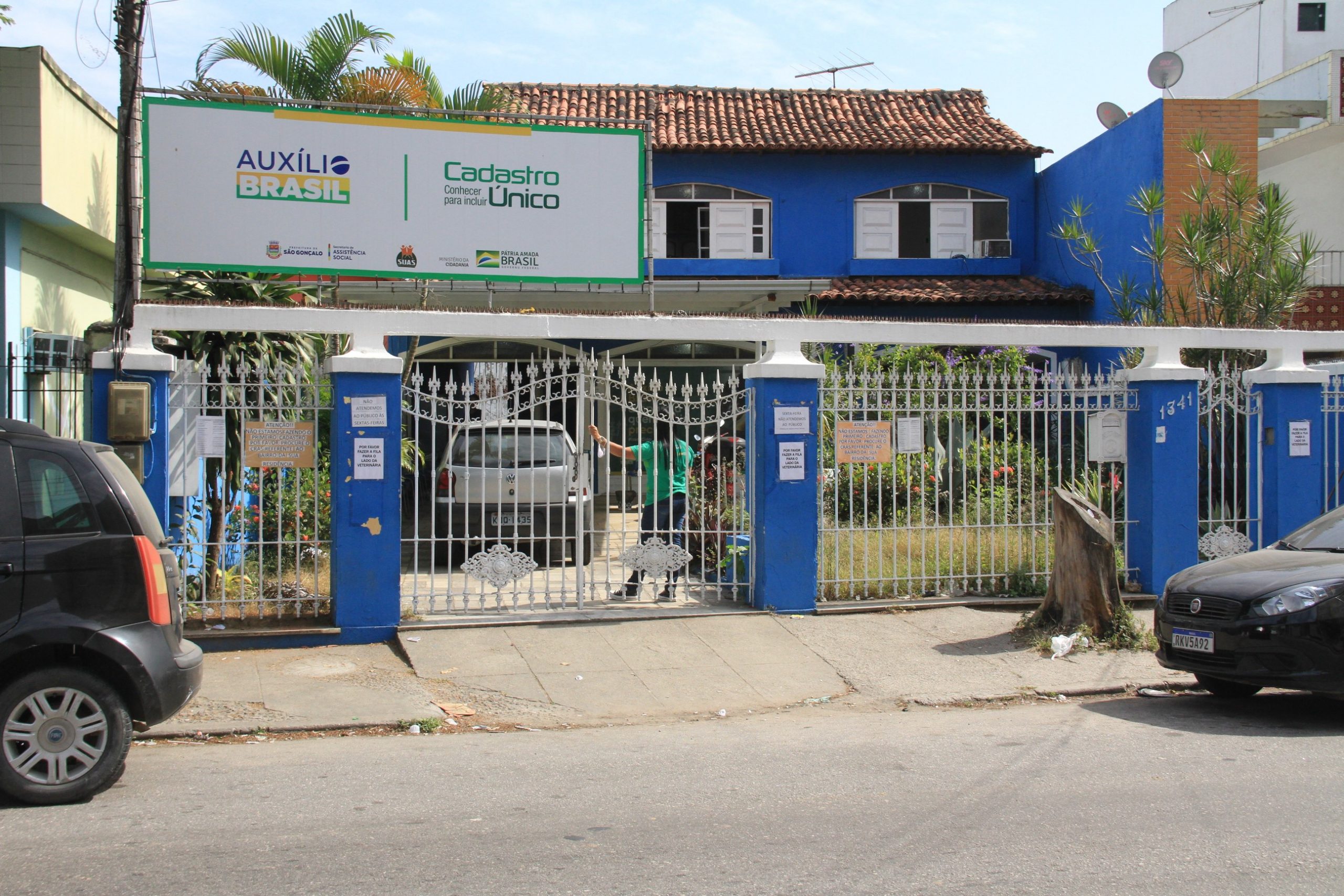 Setor do Bolsa Família da Secretaria de Assistência Social será reformado e  ampliado; empresa já foi escolhida em licitação - Notícias - Prefeitura  Municipal de Guanambi - Site Oficial